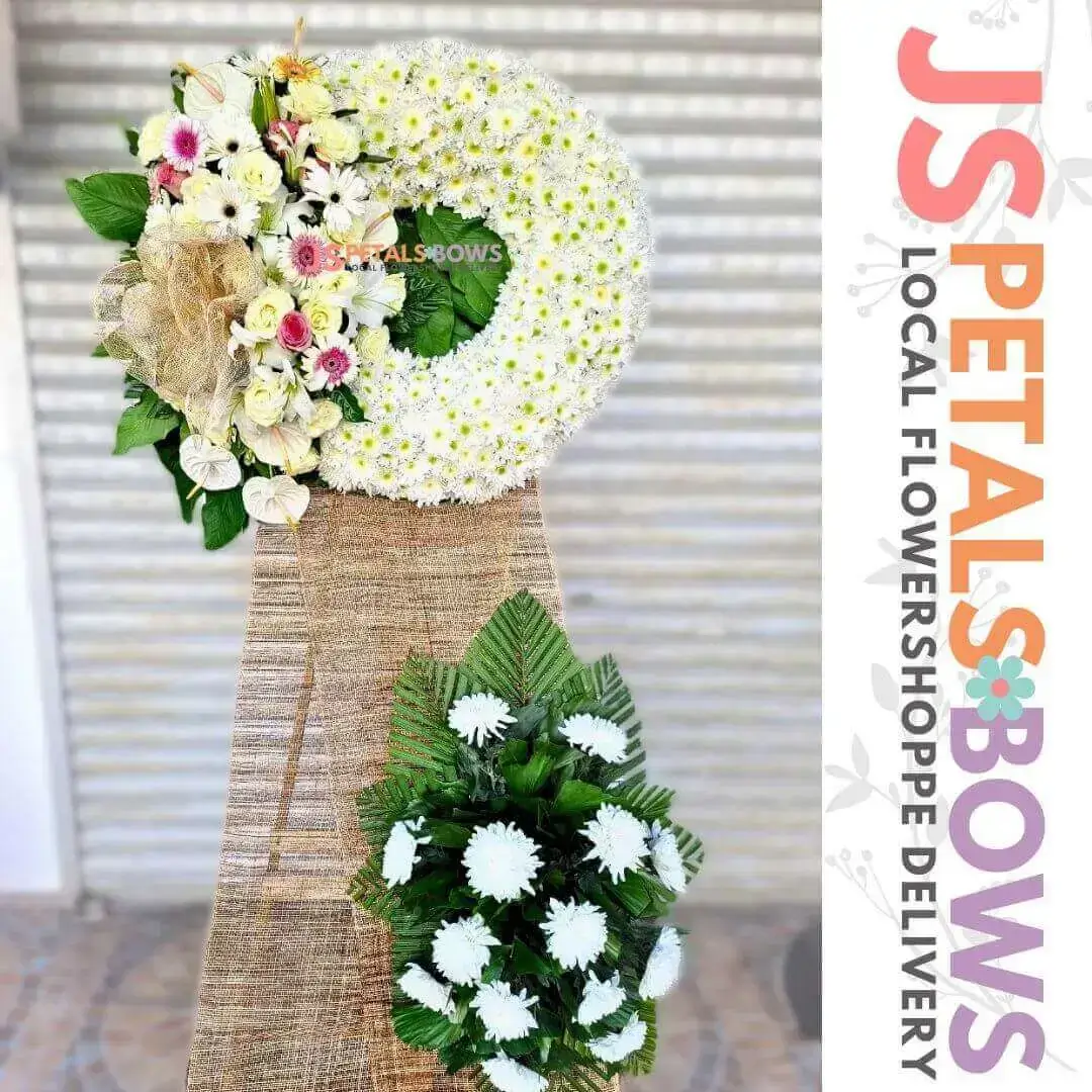 Heavenly Petal Embrace